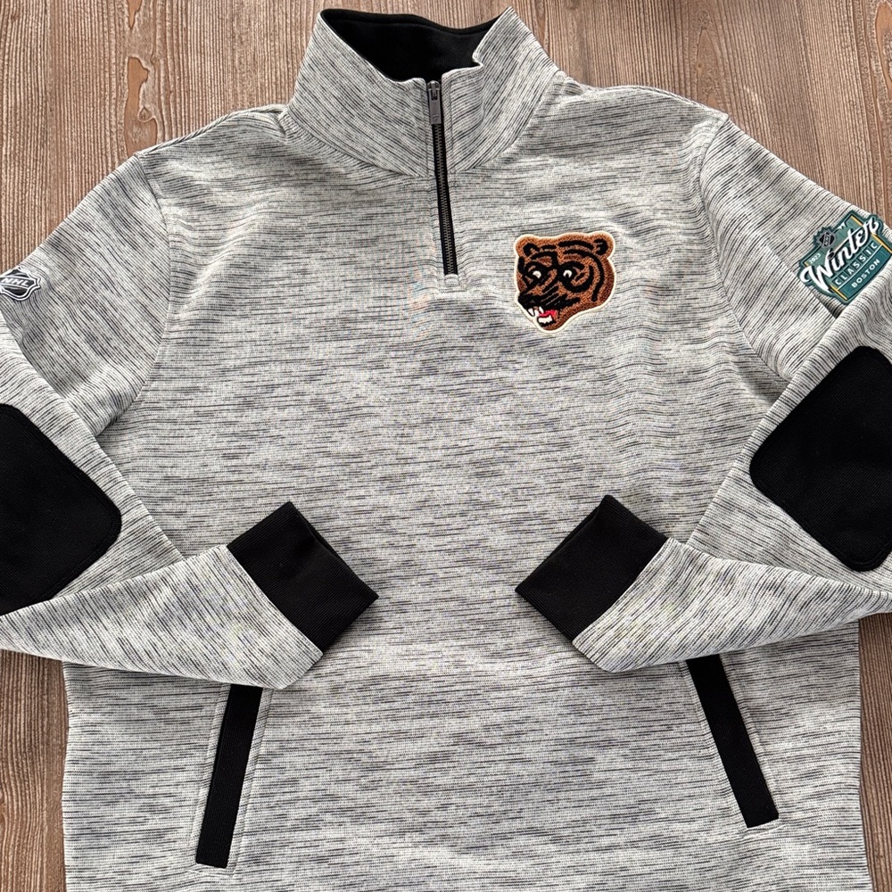 Men’s Boston Bruins Winter Classic 2023 NHL Gray Quarter Zip Size 2XL